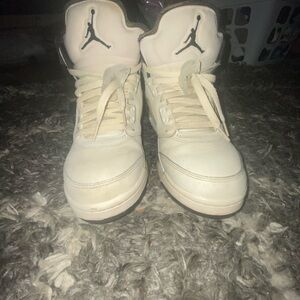 Jordan 5 Retro SE sails